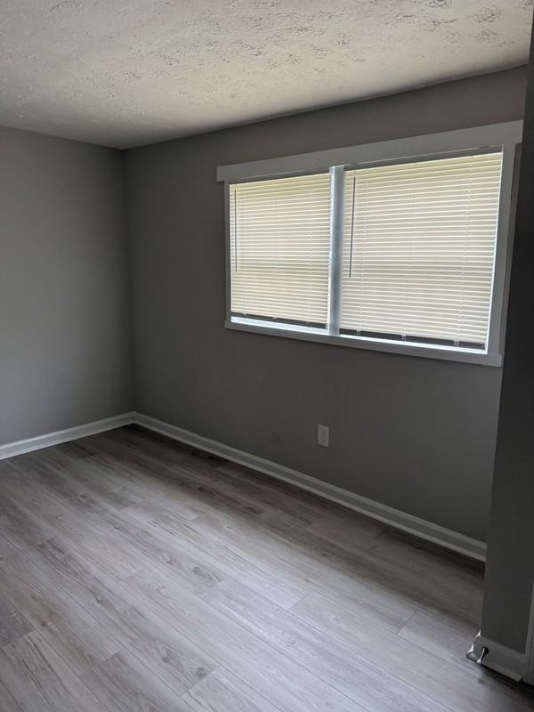 116 Jones St - Photo 4 of 7