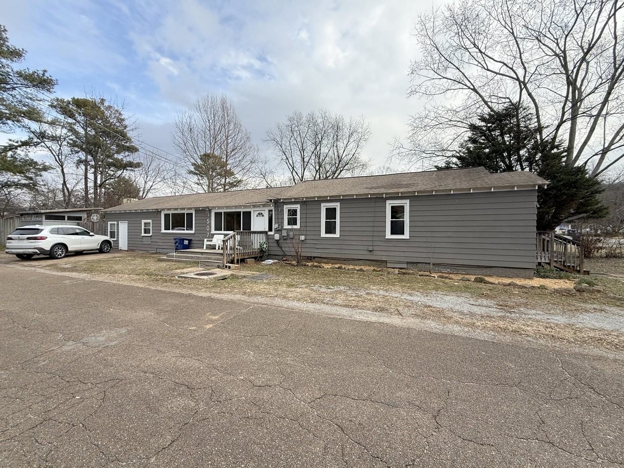 1507 Mccullough Ave Ne #1 - Photo 4 of 38