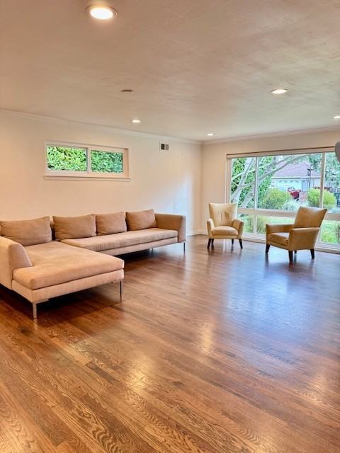 80 Greenway Dr #1 - Photo 3 of 35