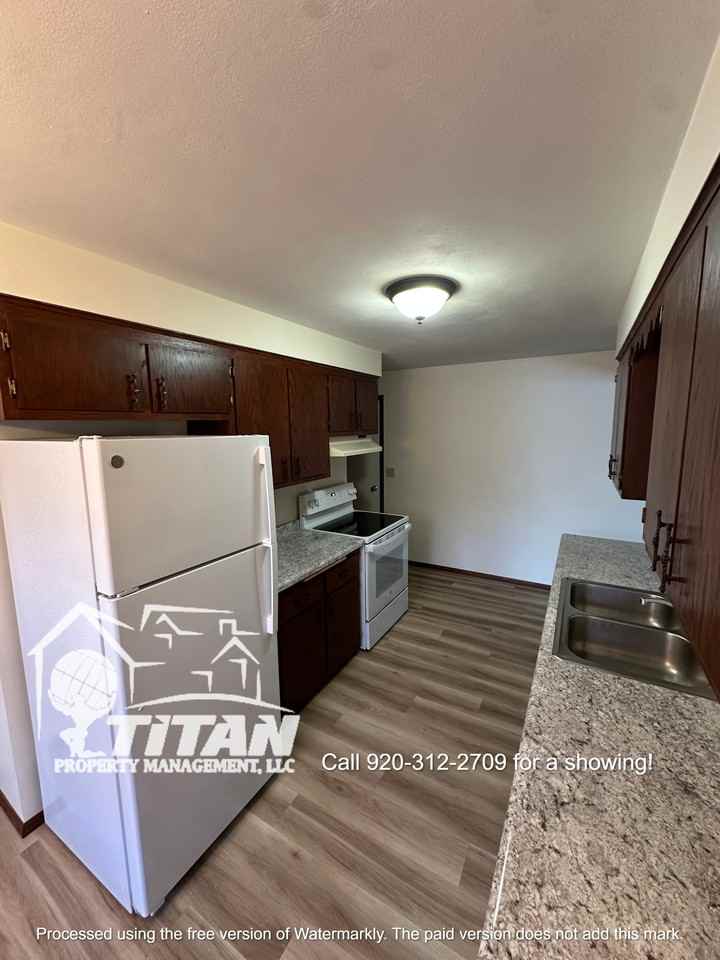 1248 Primrose Ln #1 - Photo 3 of 7