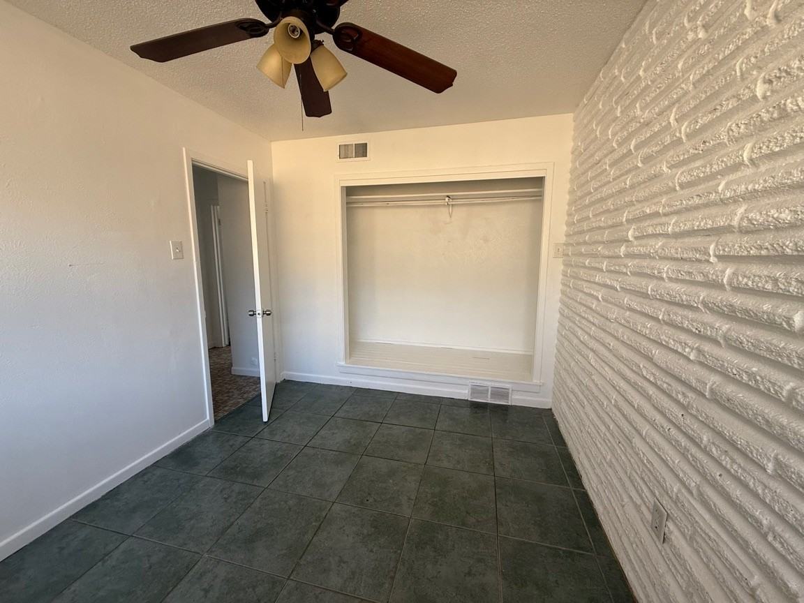 3008 Lourdes St #3008 - Photo 3 of 6