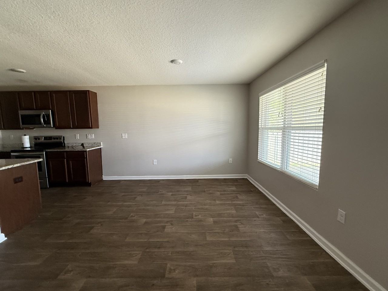 1004 Limpkin St #1 - Photo 7 of 27