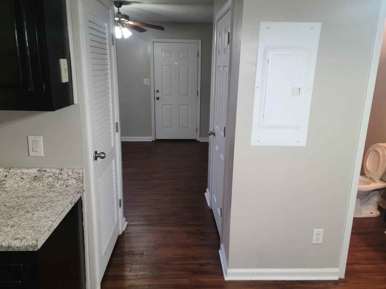 Charleston Square Townhomes - Photo 3 of 50