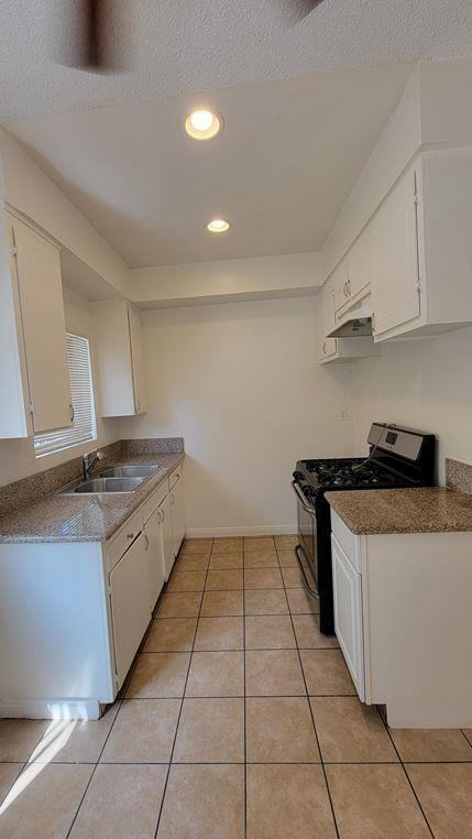 4342 West 130th St - Photo 5 of 50