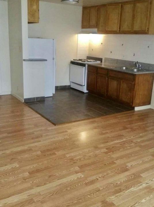 1819 N. Ivar Avenue, - Photo 4 of 50