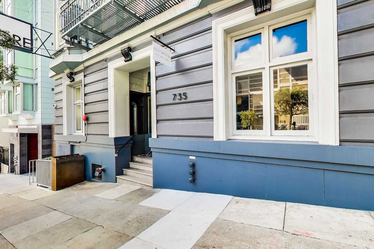 735 Taylor - Photo 2 of 4