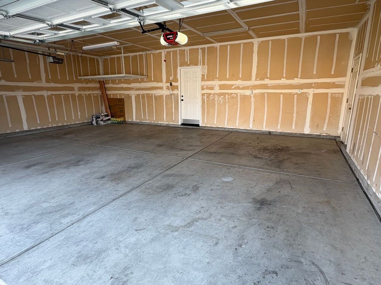 4911 W Elkhorn Ave - Photo 2 of 47