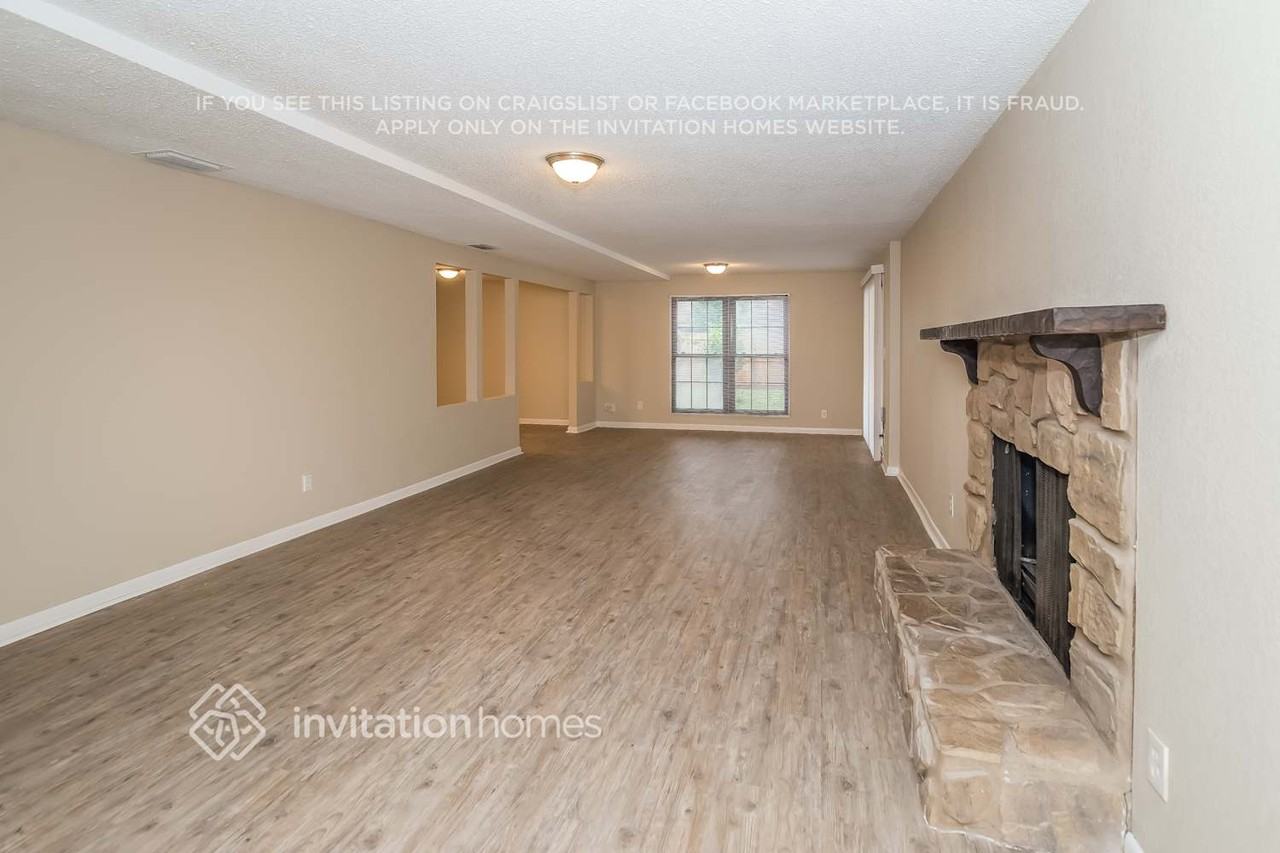 11503 Americana Ln - Photo 2 of 21