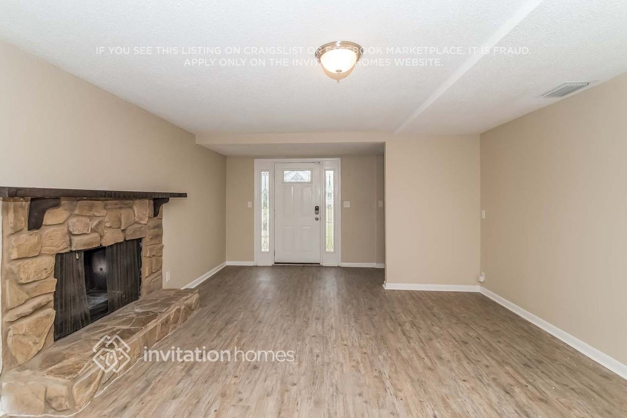 11503 Americana Ln - Photo 4 of 21