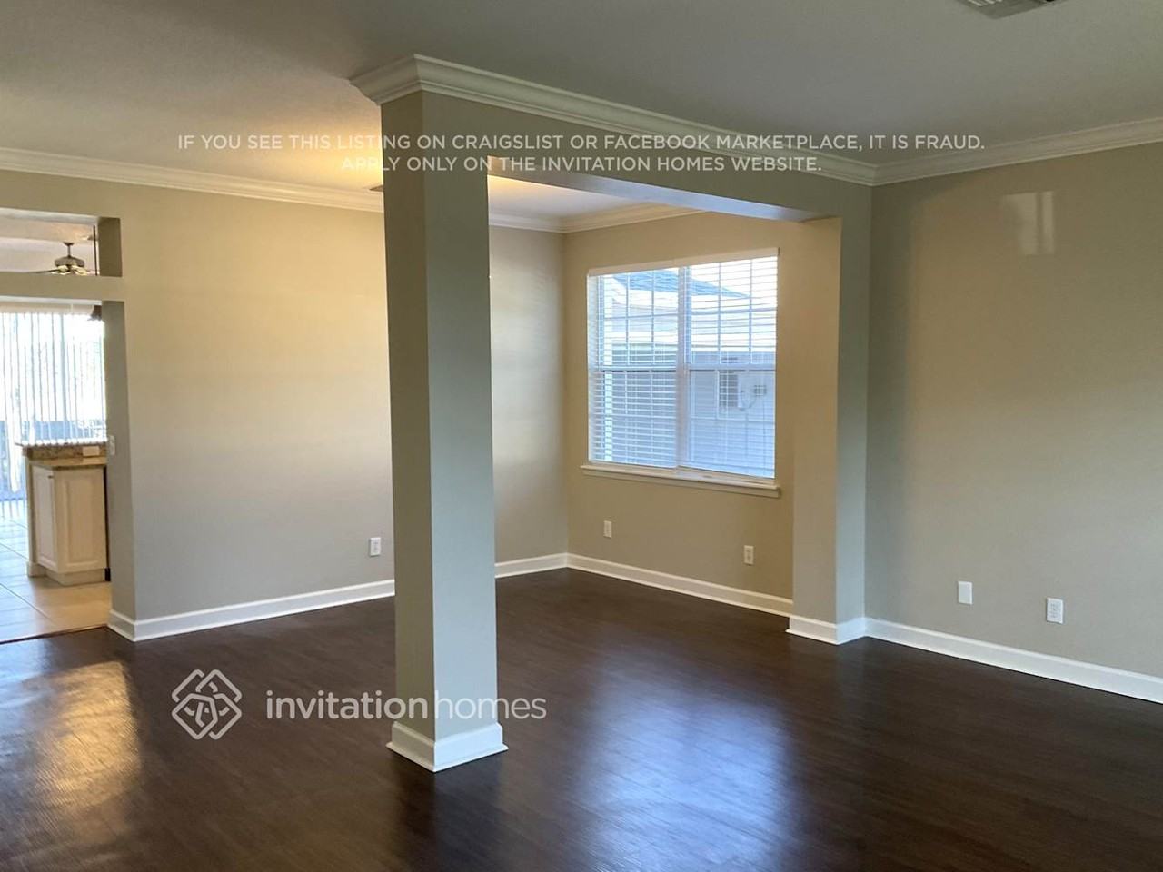 1895 Lexington Pl - Photo 3 of 17