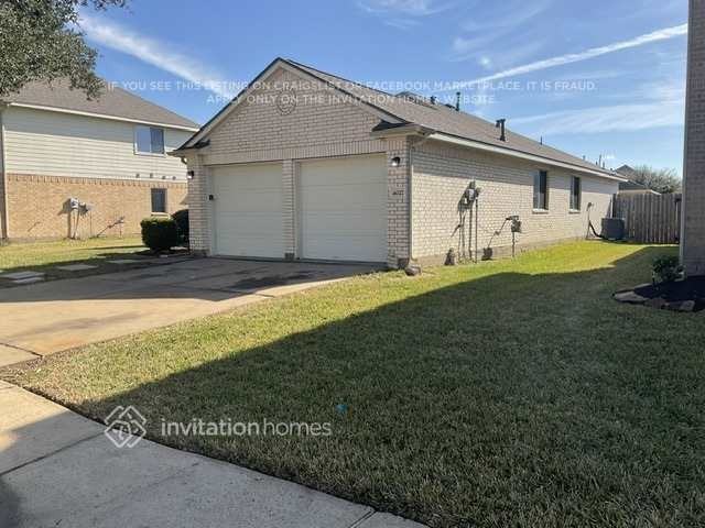 4027 Ashview Ln - Photo 2 of 14