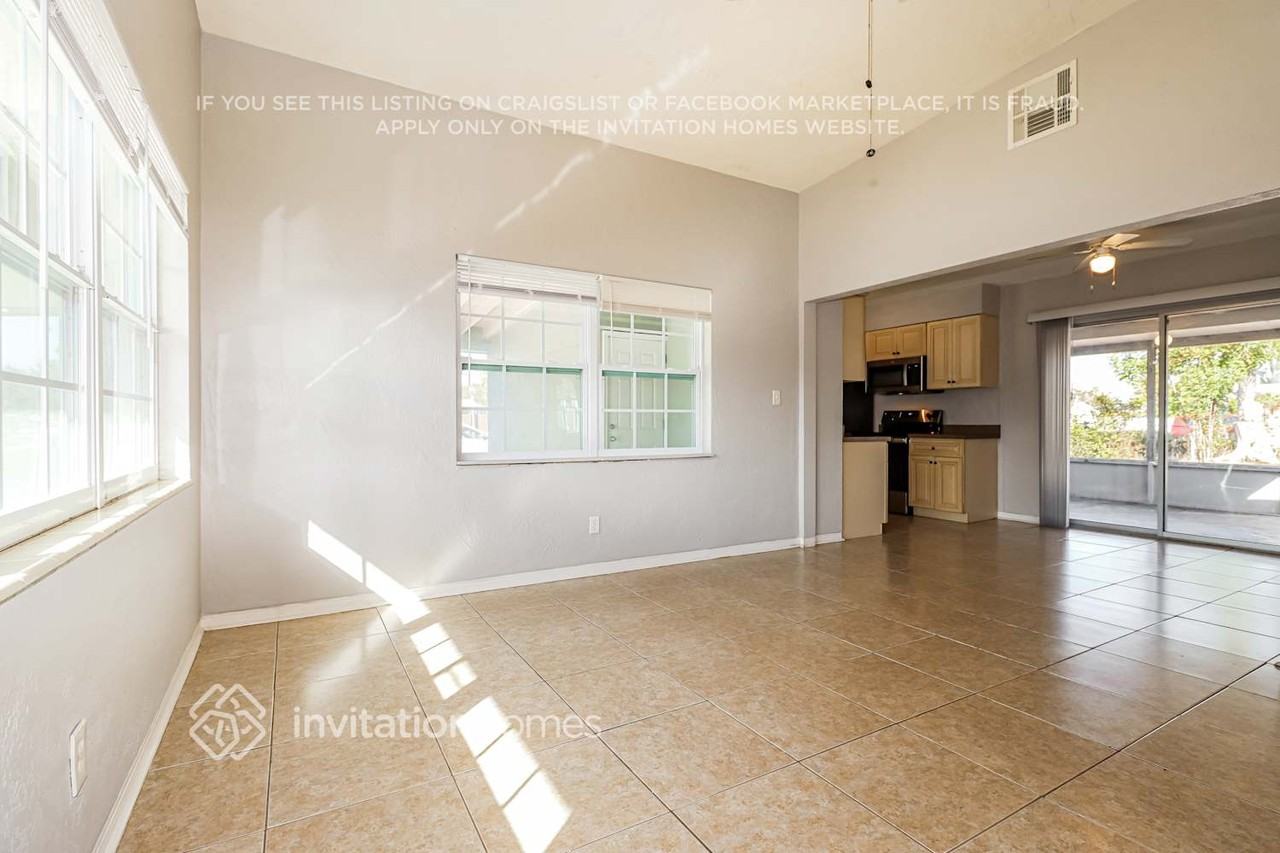 4059 28th Ave N - Photo 5 of 17