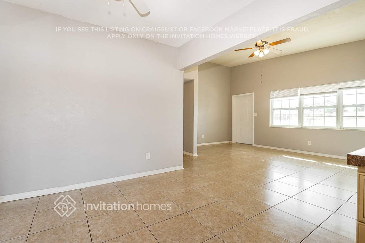 4059 28th Ave N - Photo 7 of 17