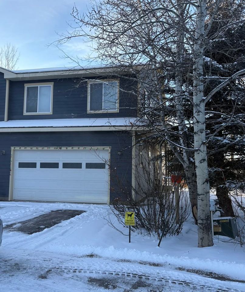 430 Forest View Dr - Photo 2 of 35