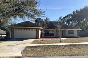 featured image of 936 Forest Hill Dr