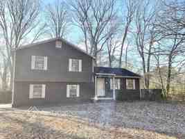 featured image of 71 Landmark Ct Sw