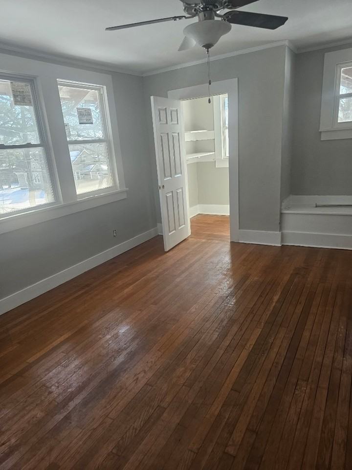 123 Division Ave - Photo 7 of 7