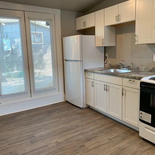 210 N 18th St - Photo 5 of 11