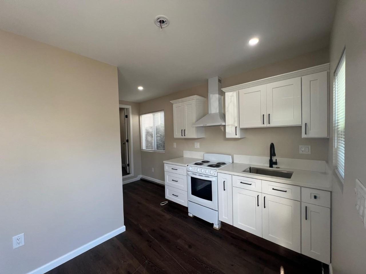 3456 Madison St - Photo 3 of 12