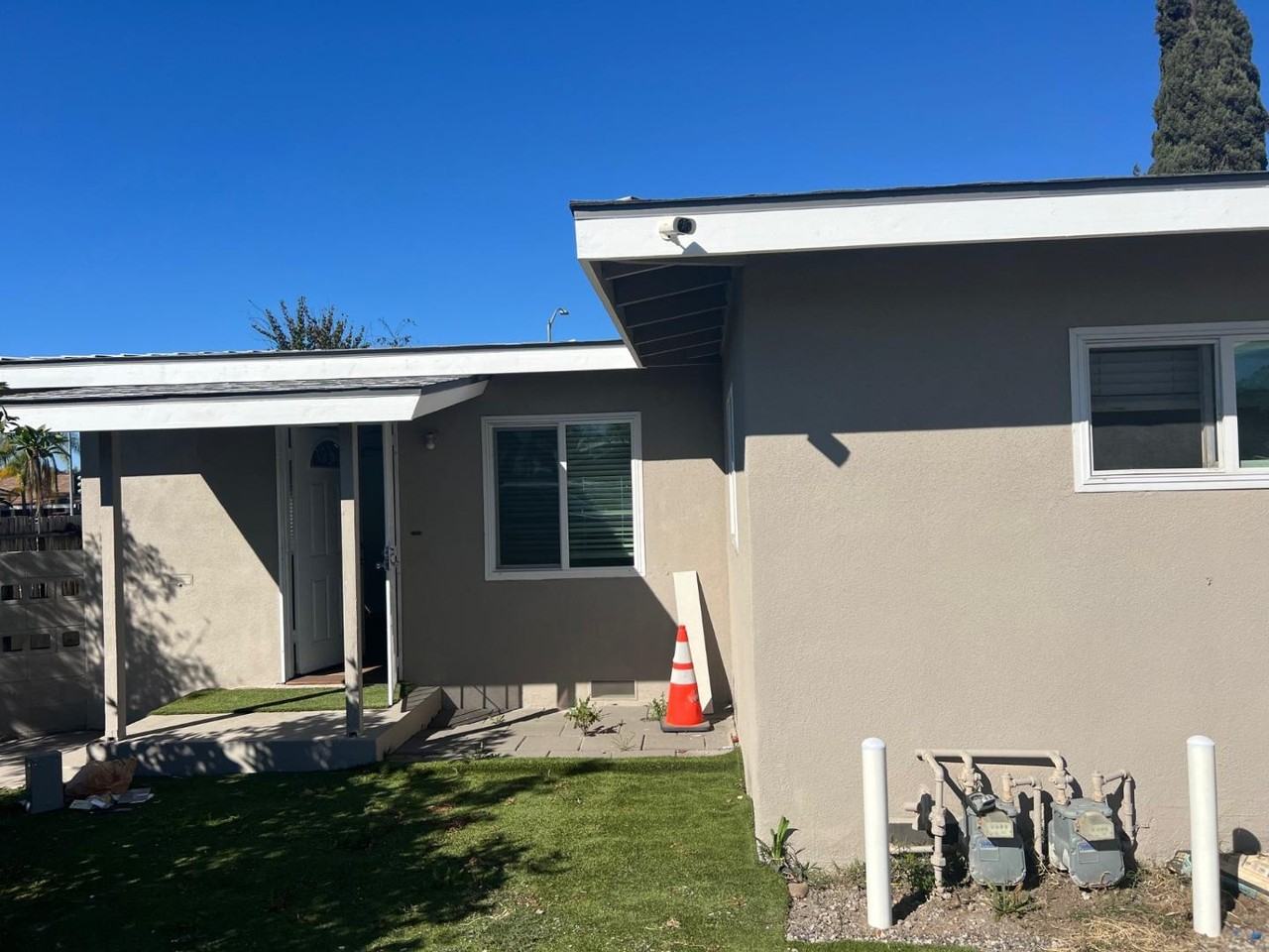 510 S Escondido Blvd - Photo 3 of 20