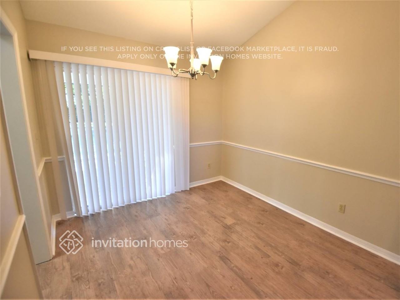 402 S Cumberland Ave - Photo 7 of 14