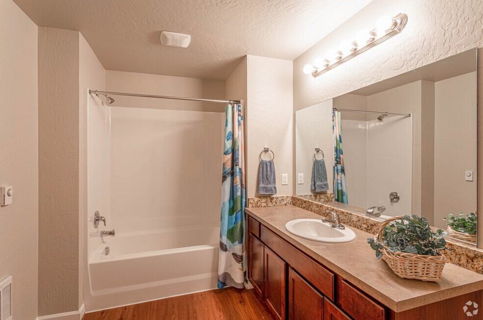 1100 W Rustic Lodge Dr #101 - Photo 5 of 10