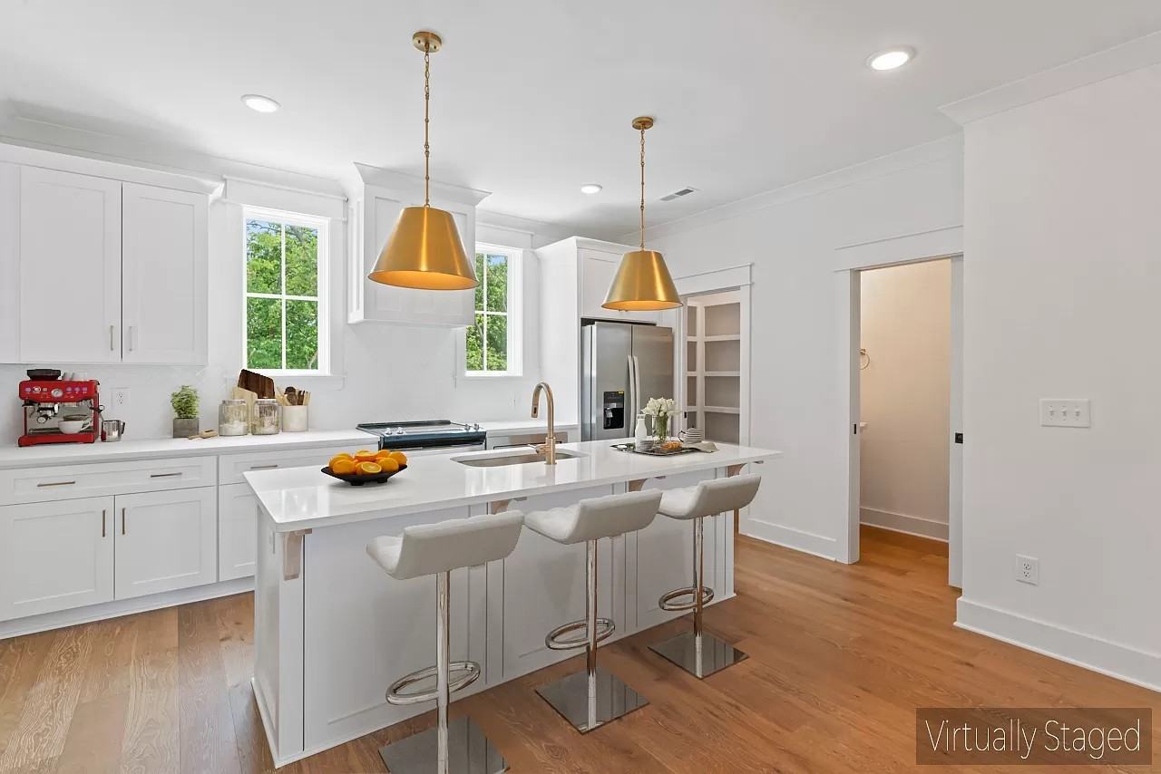 2033 Maple View Ln #2033 - Photo 4 of 17