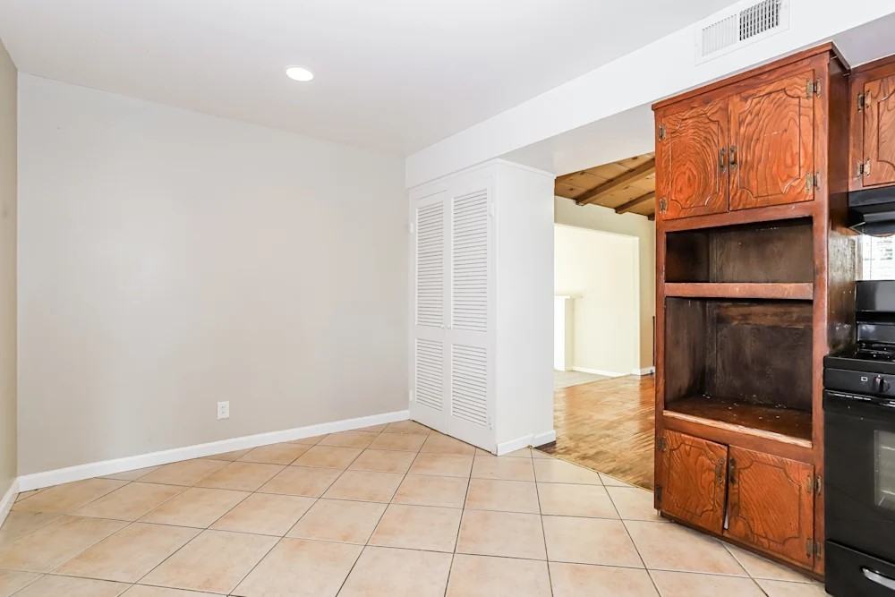 1162 W El Camino Ave #NA - Photo 4 of 8