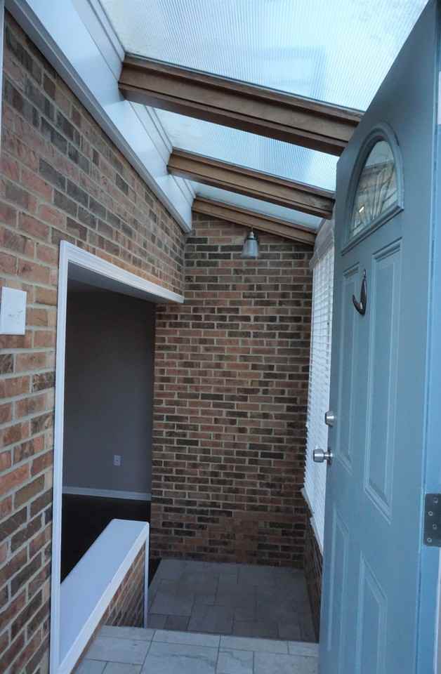 114 Pinewood Dr #15 - Photo 2 of 22