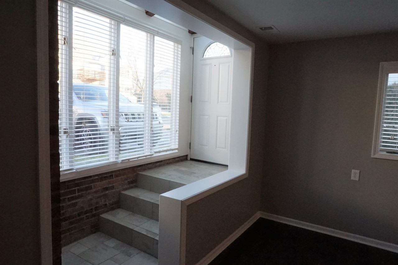 114 Pinewood Dr #15 - Photo 3 of 22