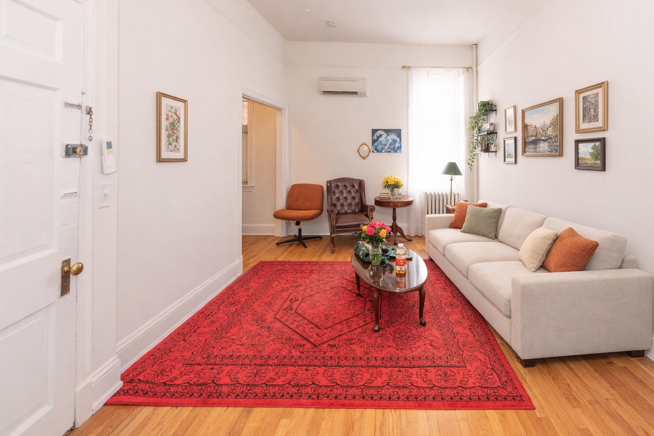 109 W Monument St #2B - Photo 2 of 9