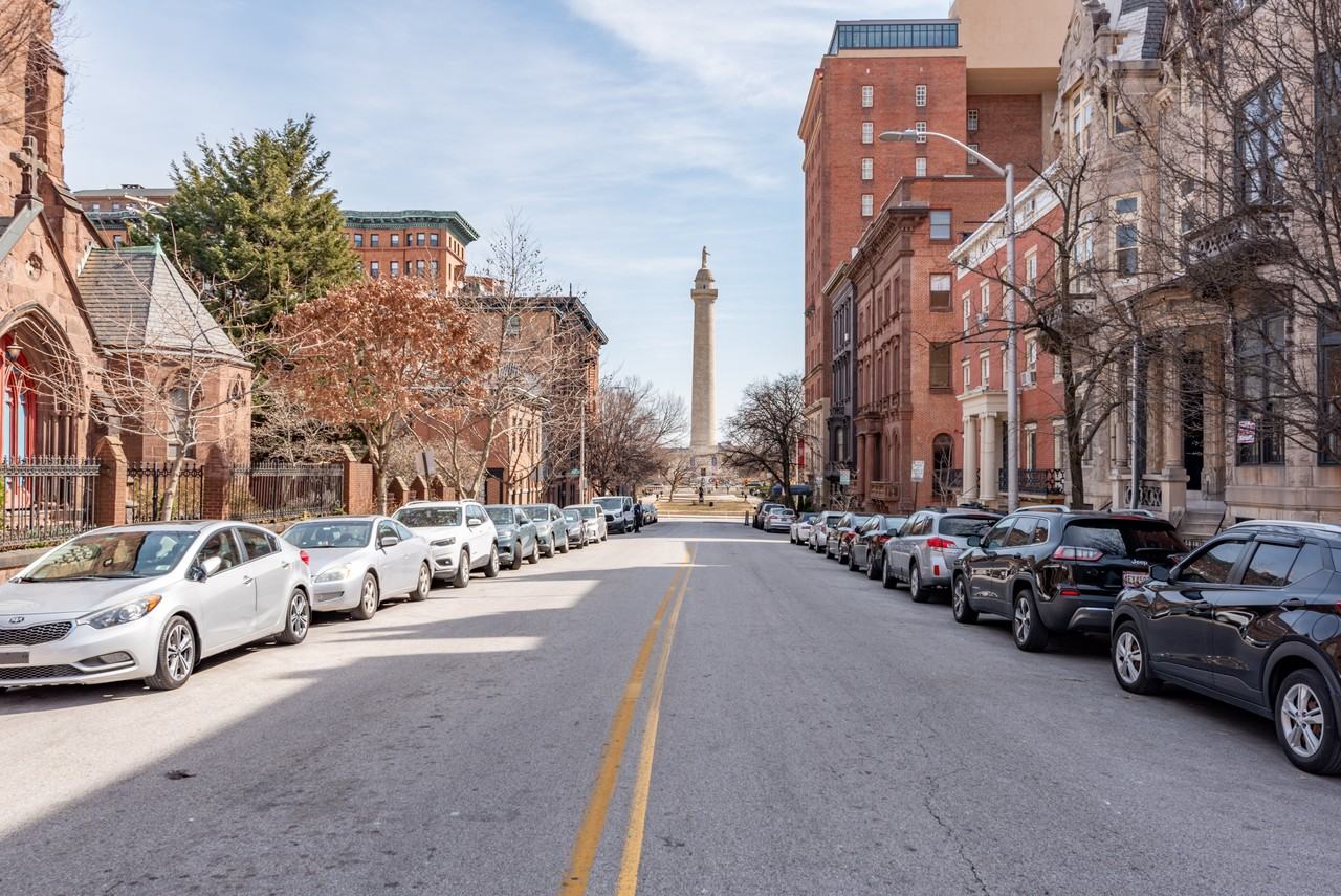 109 W Monument St #2B - Photo 7 of 9