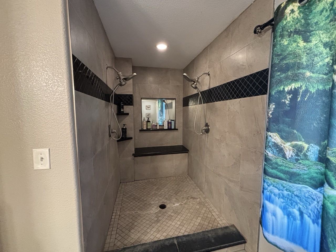 5681 Manx Rd #NA - Photo 3 of 24