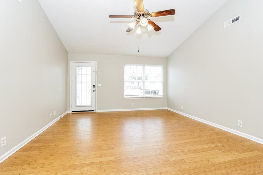 2716 Nugget Ct - Photo 3 of 16