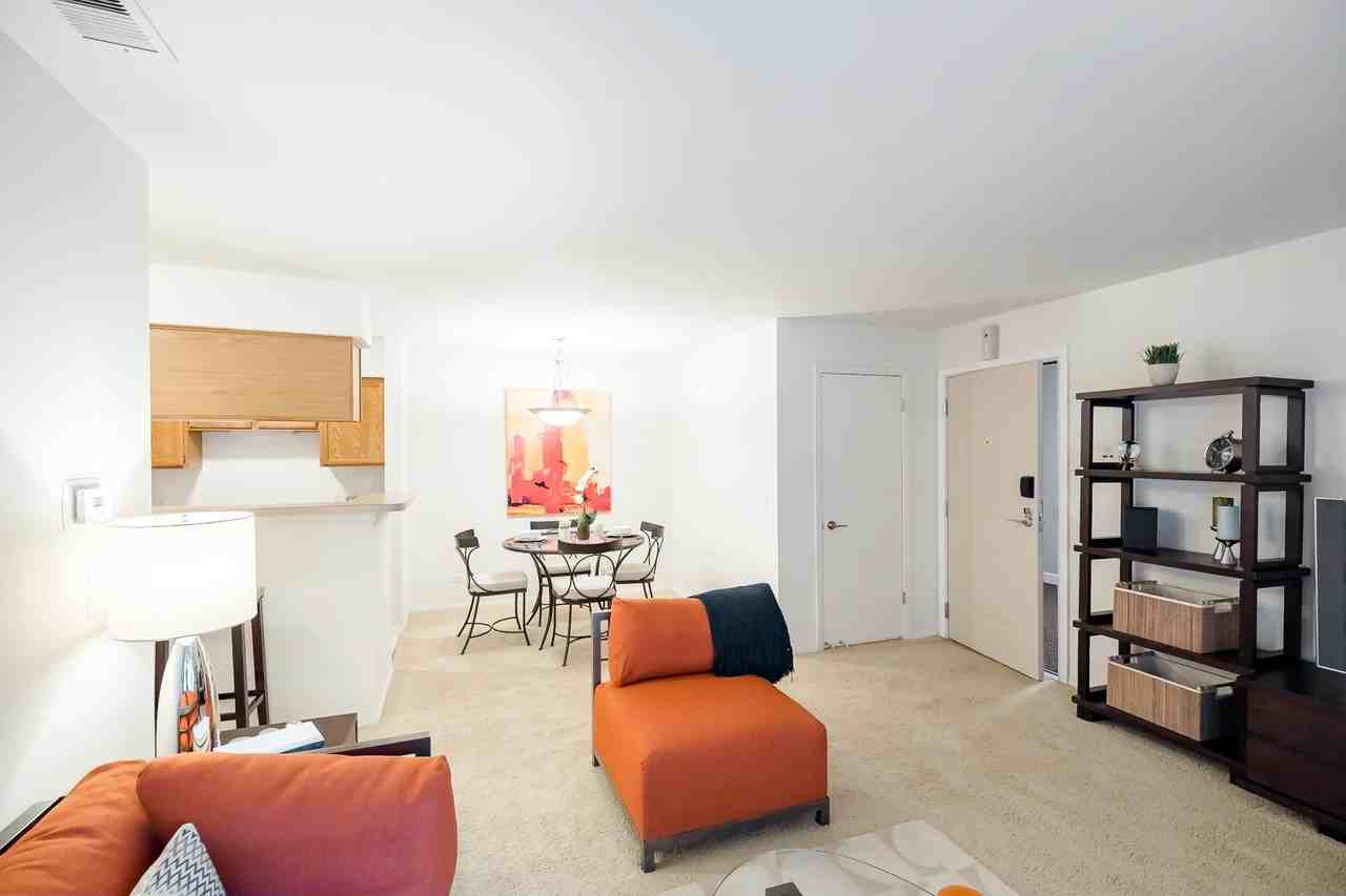 1104 Johnson Dr #3636 - Photo 2 of 30