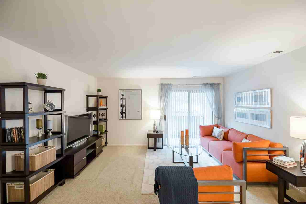 1104 Johnson Dr #3636 - Photo 4 of 30