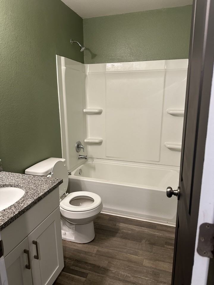 15638 Del Norte Dr #NA - Photo 7 of 11