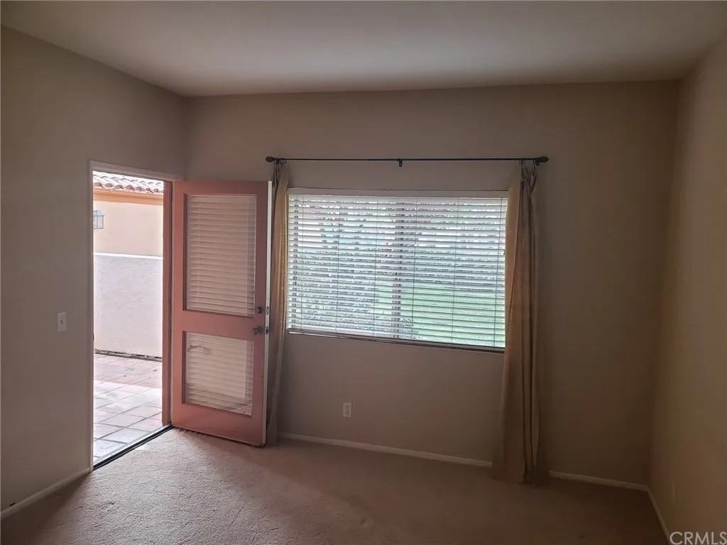 208 Villa Point Dr #208 - Photo 7 of 14