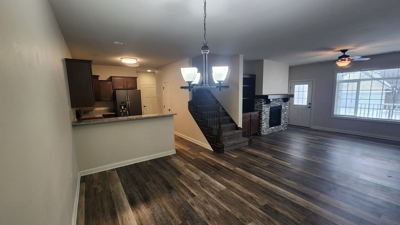 1323 Se Birch Ln #NA - Photo 5 of 16