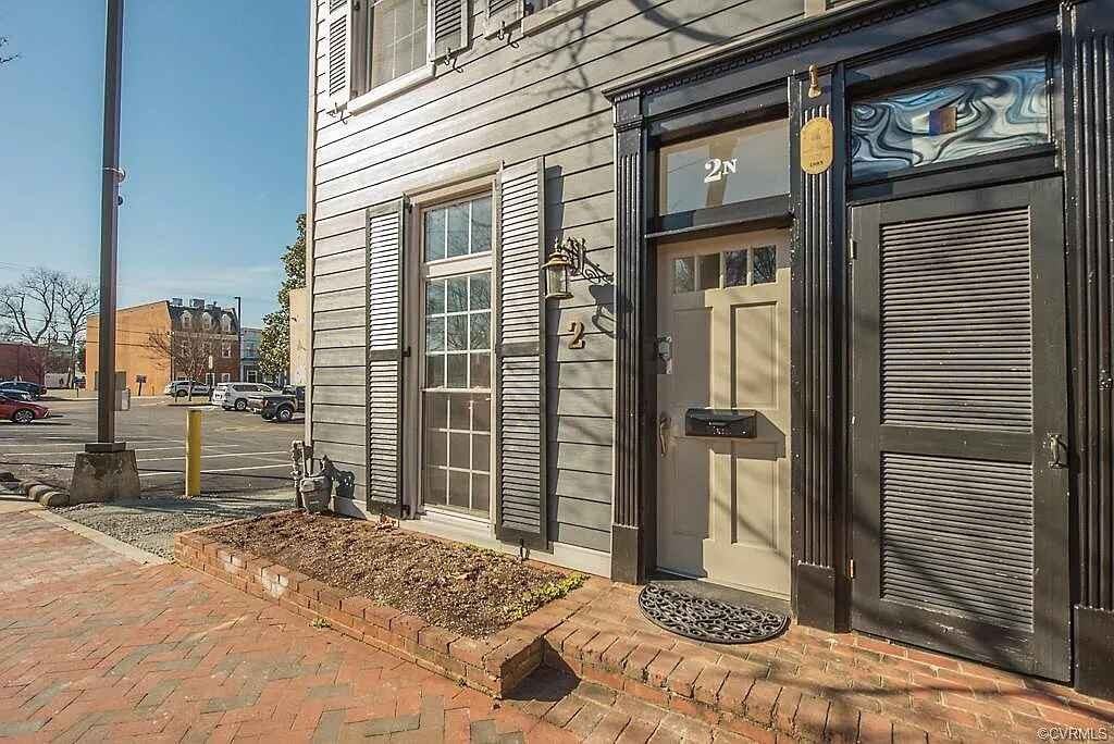 2 N Plum St #NA - Photo 3 of 25