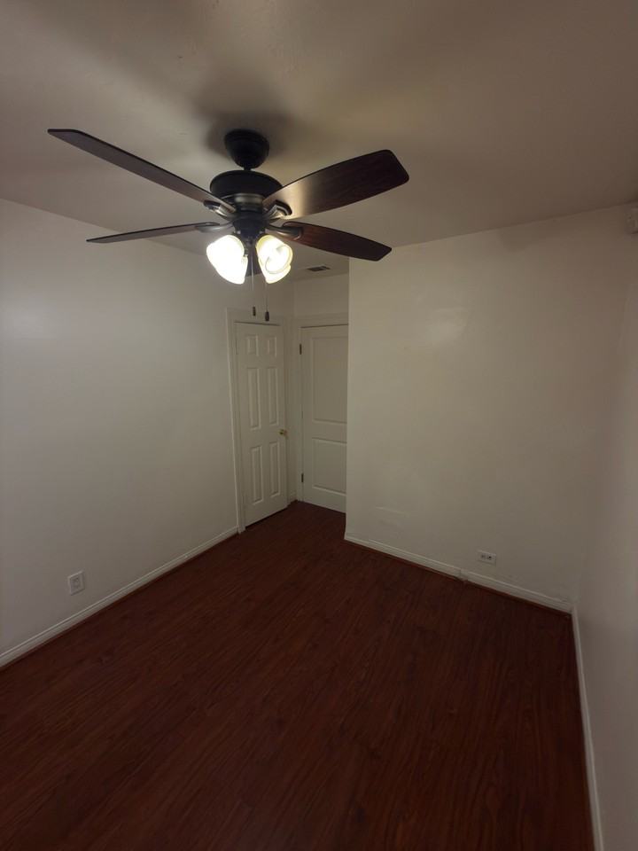 550 Alberta St #NA - Photo 3 of 4