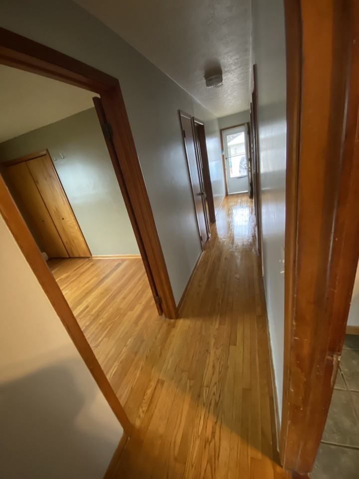 3700 Wood Ave - Photo 4 of 7