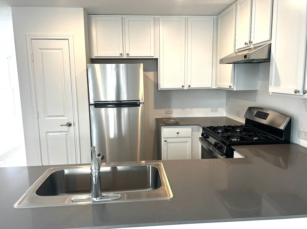 10106 Ana Hts #NA - Photo 3 of 13