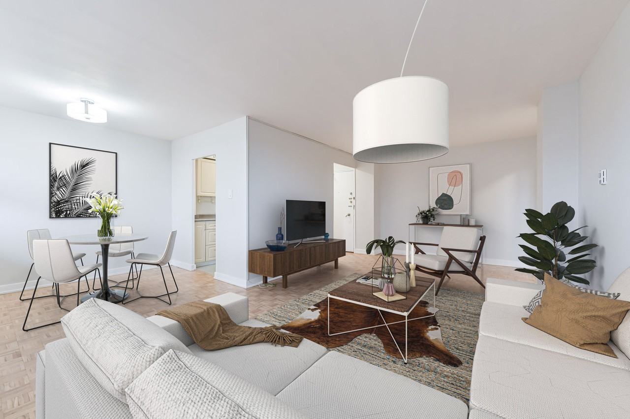 Davisville Tower - Photo 3 of 18