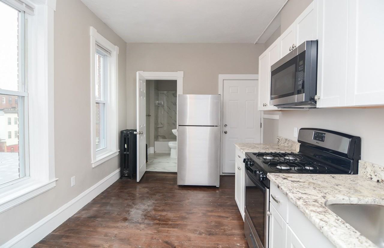 Appleton Street Apartments - Photo 5 of 36