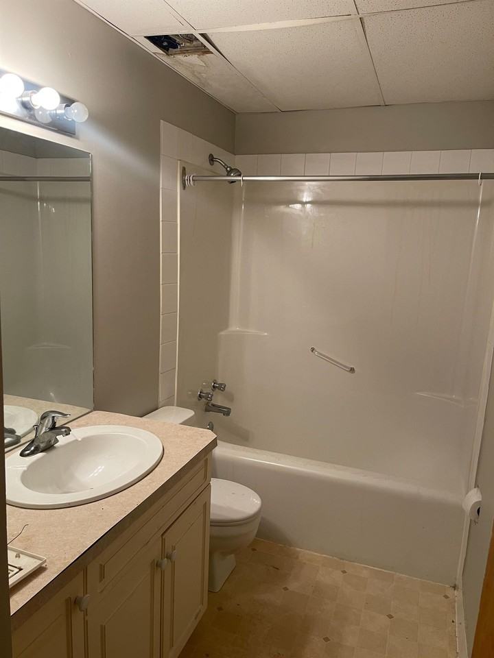 824 McIntosh Street - Photo 6 of 14