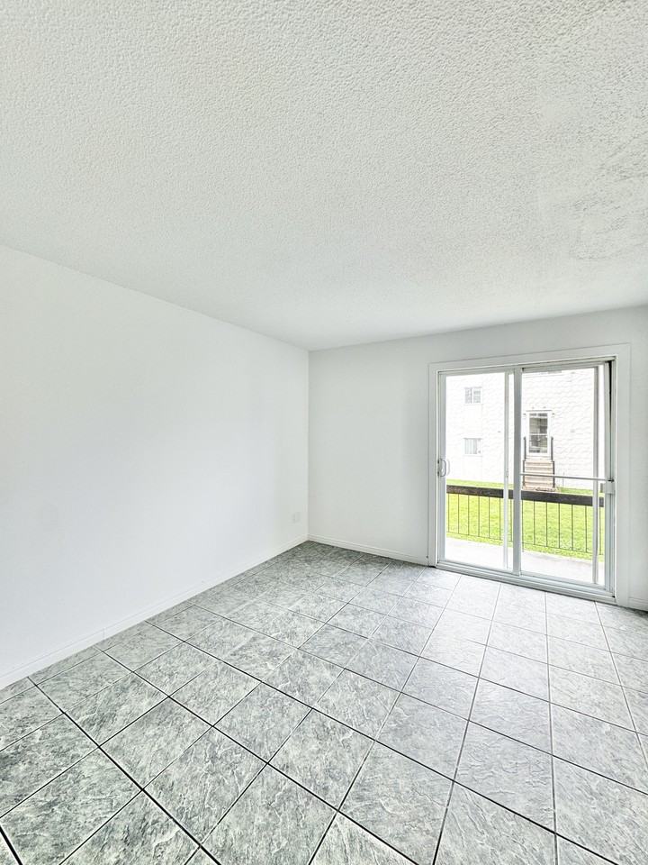 914 Desaulniers - Photo 3 of 7