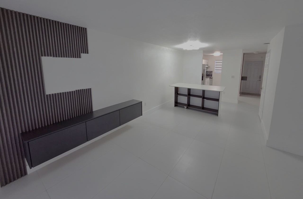 19504 Sw 103rd Ct #19504 - Photo 7 of 18