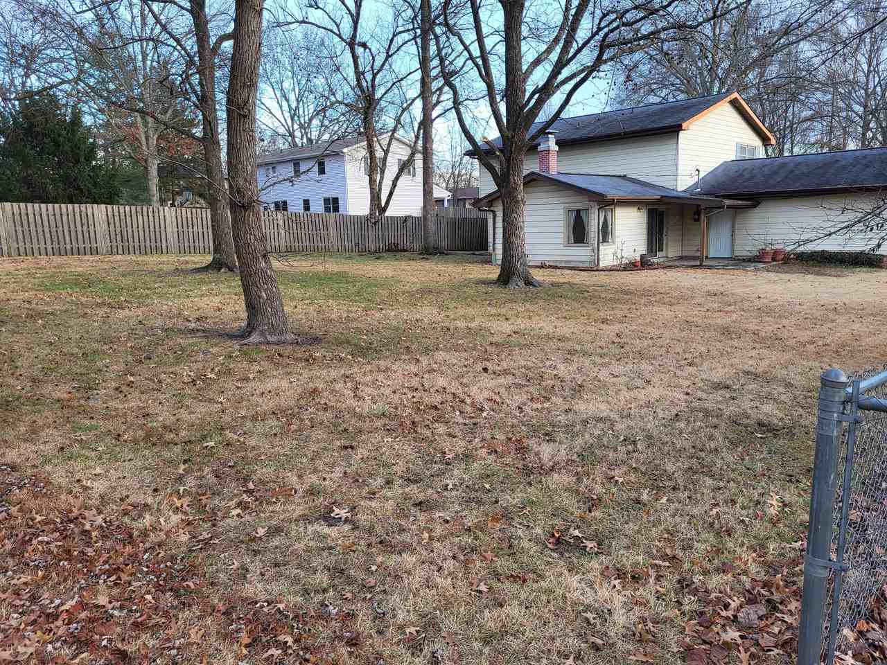 1305 Whitney Ln #NA - Photo 5 of 20