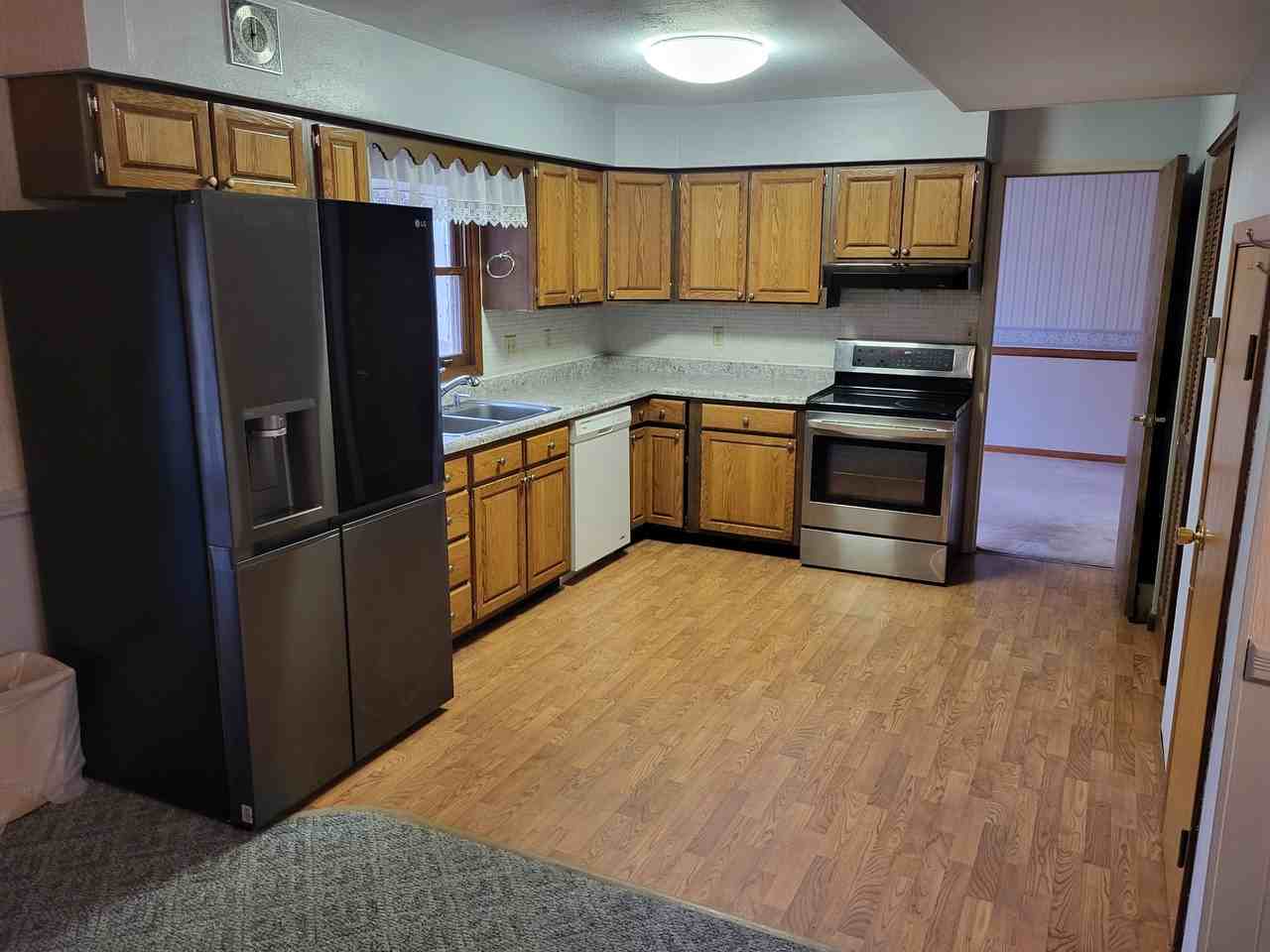 1305 Whitney Ln #NA - Photo 6 of 20